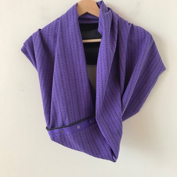 Ivivva Other - Ivivva purple wrap scarf